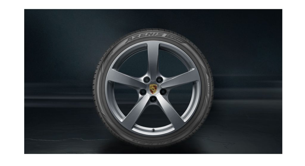 Porsche Macan Falken