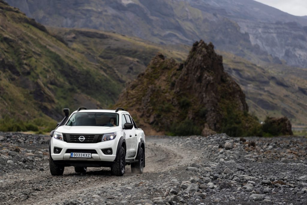 Nissan Navara Off-Roader AT32