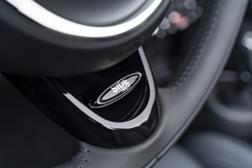 MINI Cabrio Sidewalk