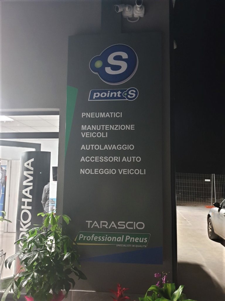 Gommista officina a Solarino Siracusa Point S Tarascio Salvatore