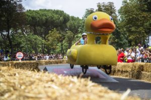Red Bull Soapbox Race corsa auto senza motore Italia firenze quando iscrizioni