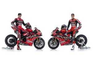 Ducati Superbike Aruba Racing Panigale V4 R Scott Redding Chaz Davies