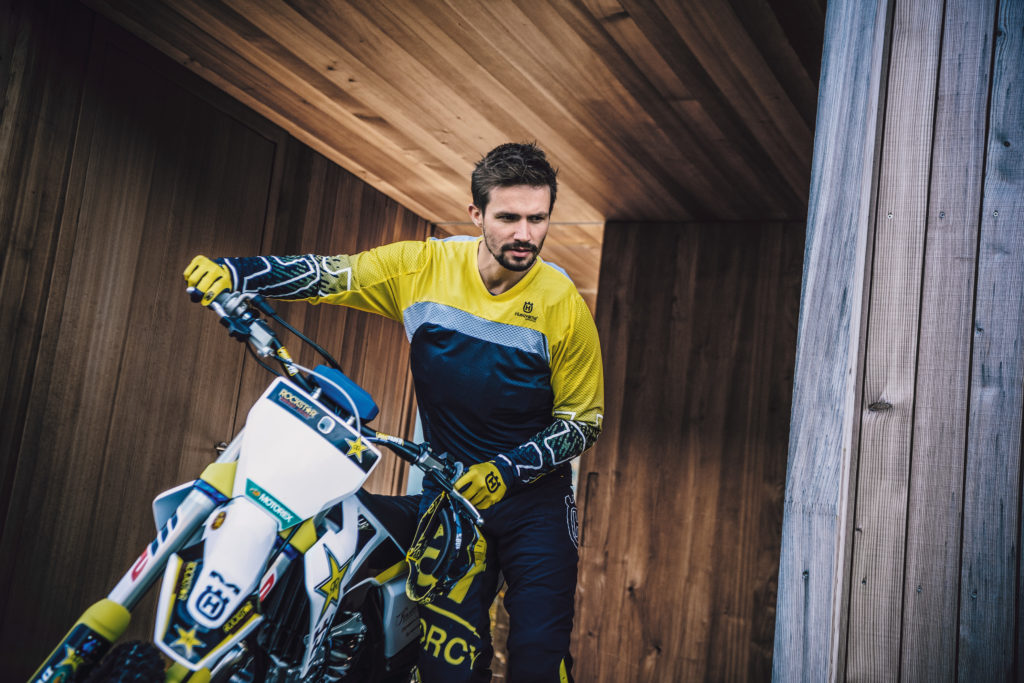 Husqvarna lancia la nuova collezione 2020 di abbigliamento tecnico off-road