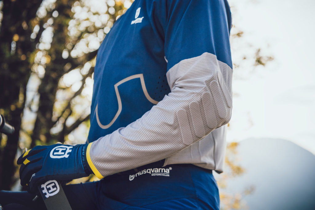Husqvarna lancia la nuova collezione 2020 di abbigliamento tecnico off-road