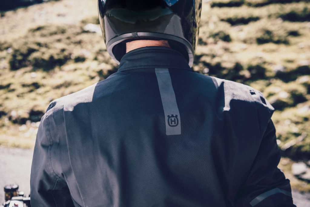 Husqvarna presenta la collezione di abbigliamento tecnico street 2020