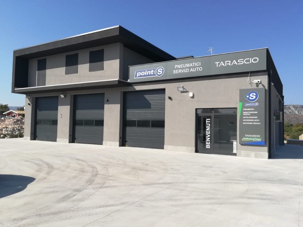 Gommista officina a Solarino Siracusa Point S Tarascio Salvatore