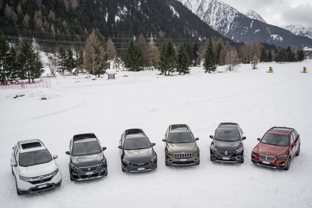 Come guidare su neve e ghiaccio