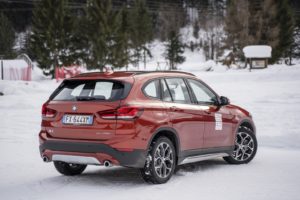 Come guidare su neve e ghiaccio