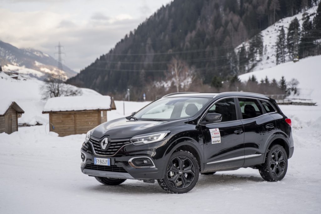 Come guidare su neve e ghiaccio