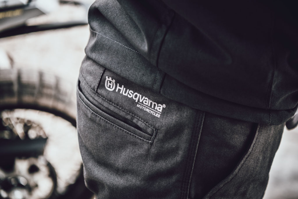 Husqvarna presenta la collezione di abbigliamento tecnico street 2020