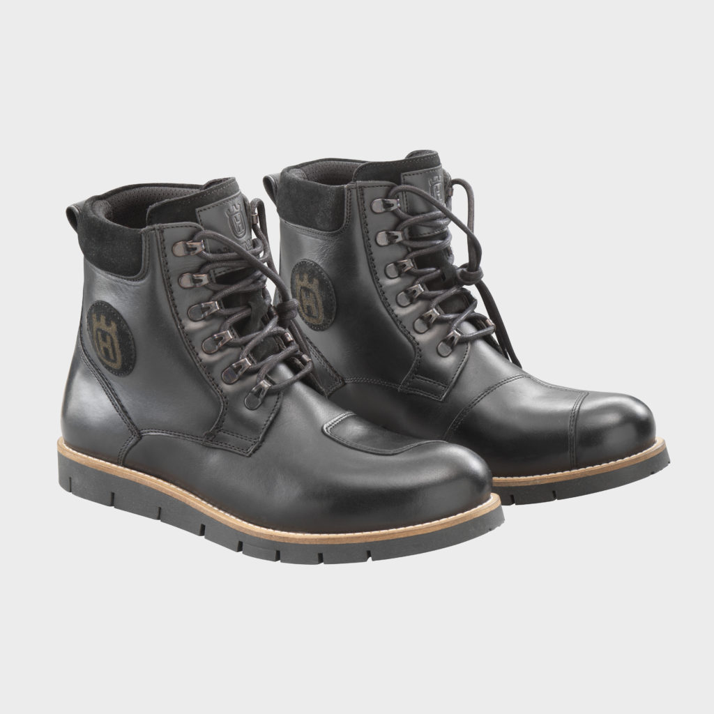 Husqvarna presenta la collezione di abbigliamento tecnico street 2020