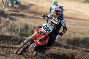 Motocross vittorie per Pirelli in Italia e Inghilterra scorpion MX32