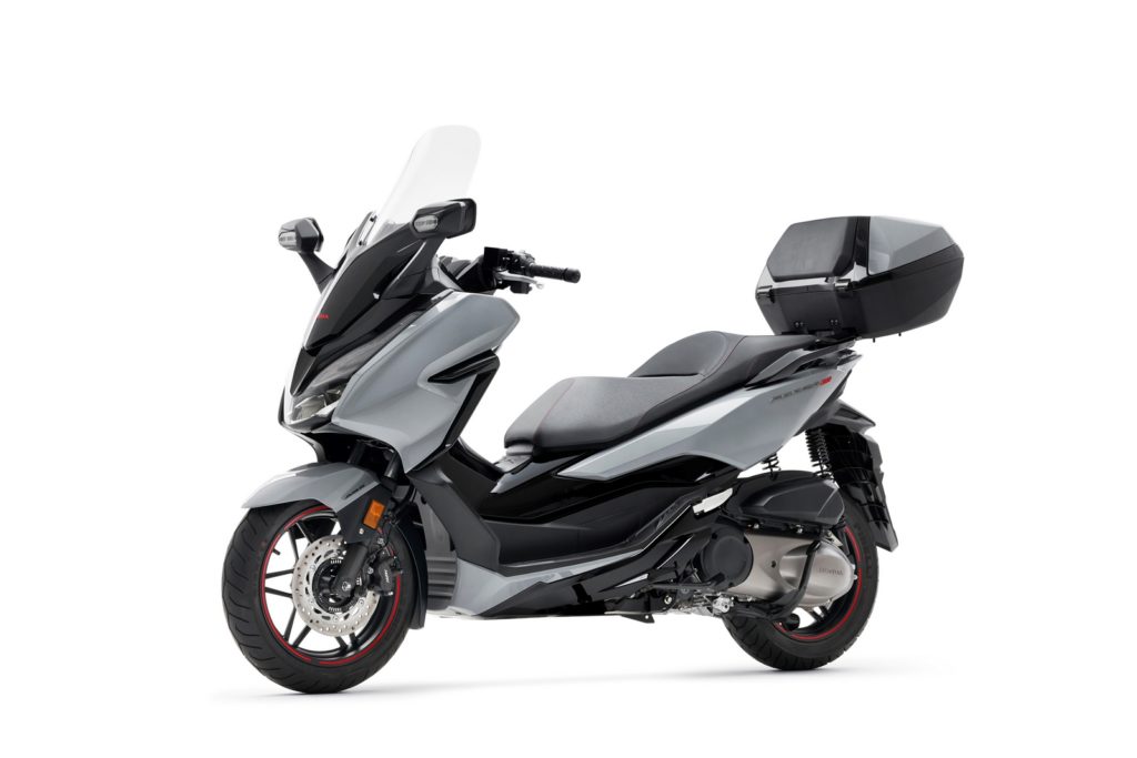 Honda Forza 300 Limited Edition dalla colorazione Exclusive Grey