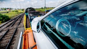Volvo riduce emissioni CO2 trasporto su gomma alle spedizioni su rotaia