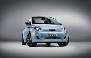 nuova fiat 500 elettrica FCA full electric prezzo autonomia