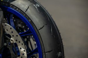 Guintoli Suzuki GSX-R 1000 Bridgestone Battlax Racing Street RS11