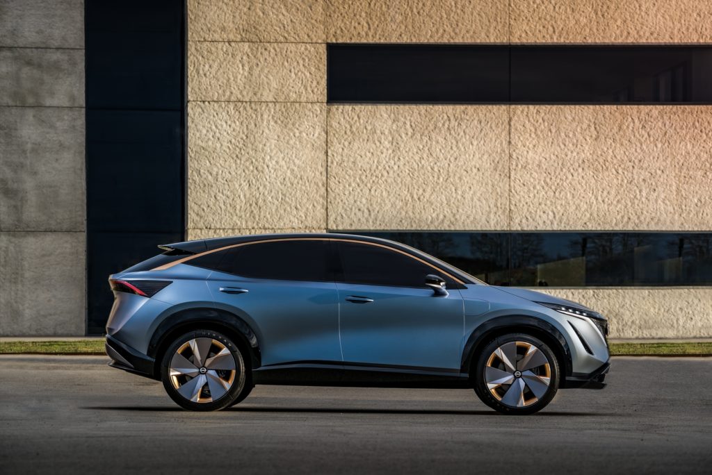 Nissan Ariya nuovo concept nuova era per le auto elettriche