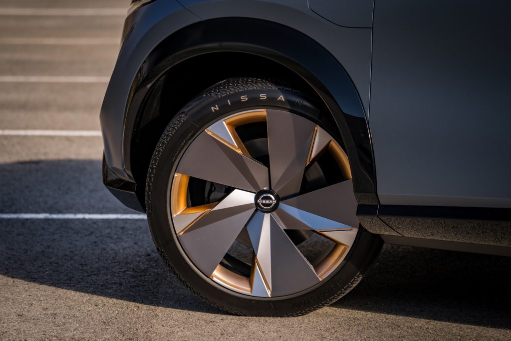 Nissan Ariya nuovo concept nuova era per le auto elettriche