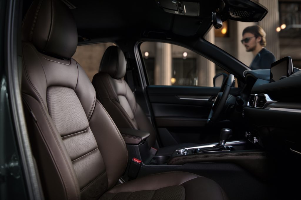 Mazda CX-5 2020 mercato italiano prezzo listino scheda tecnica costo