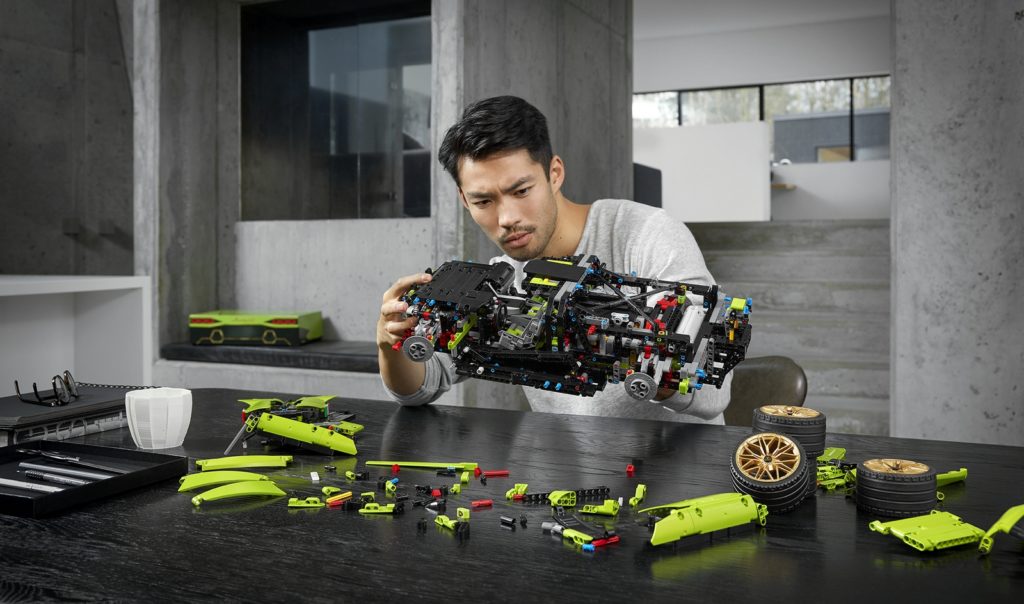 Lego Technic Lamborghini Sián FKP 37 prezzo costo quando arriva