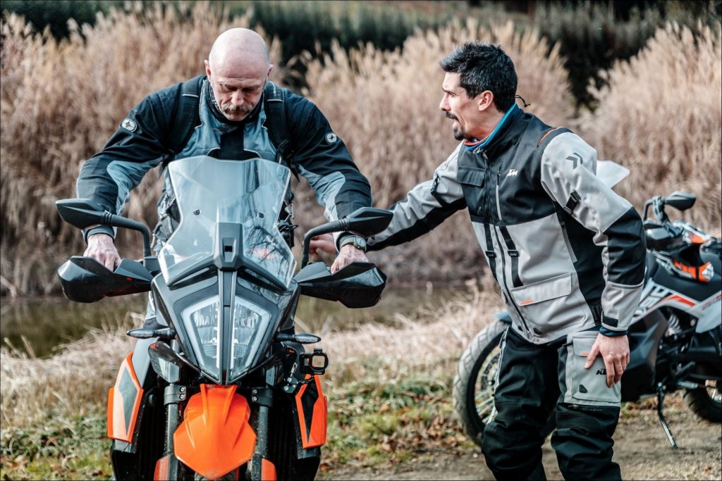 Corsi enduro maxi-enduro offroad proposte di in Moto col Gigi e KTM