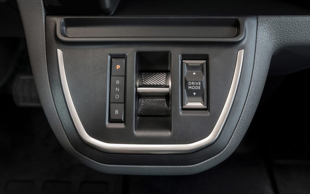 Opel Zafira-e Life elettrica elettrico zero emissioni autonomia