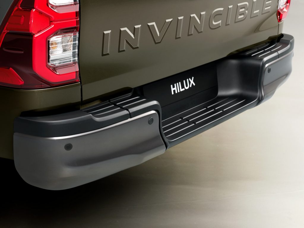 pick-up Toyota Hilux: più prestazioni e più stile