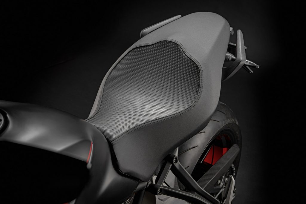 accessori touring Ducati Performance Diavel Multistrada SuperSport Monster