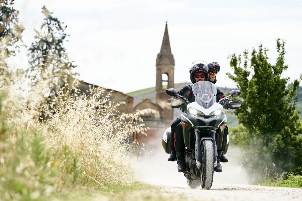 Nuova livrea GP White per la Ducati Multistrada 950 S