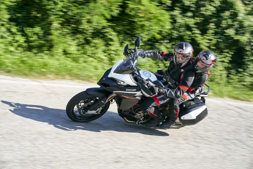 Nuova livrea GP White per la Ducati Multistrada 950 S