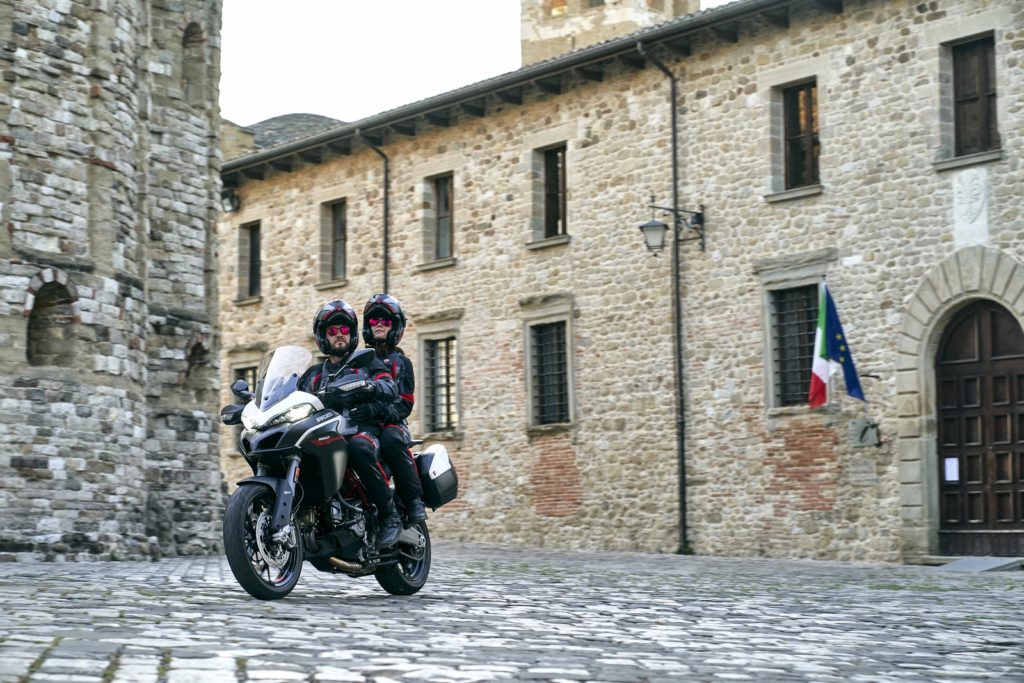 Nuova livrea GP White per la Ducati Multistrada 950 S