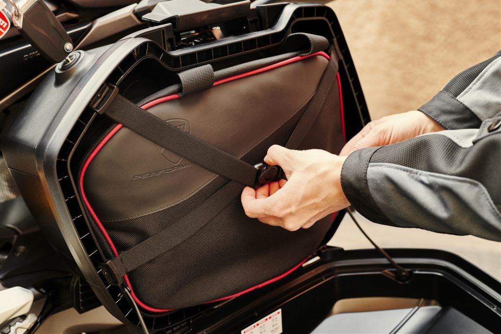 accessori touring Ducati Performance Diavel Multistrada SuperSport Monster