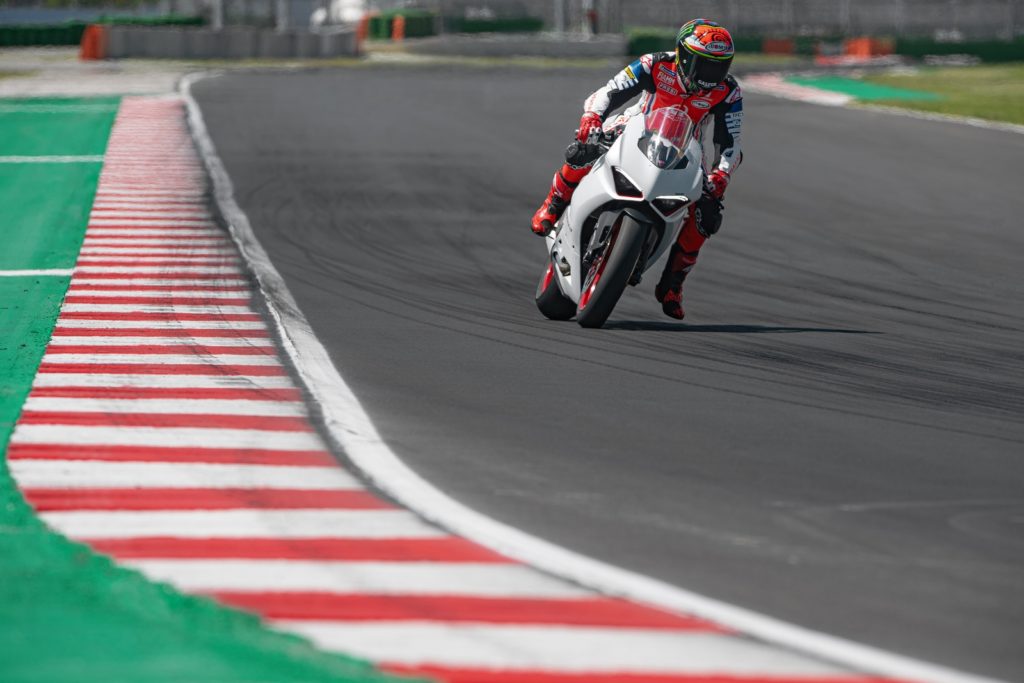 White Rosso nuova livrea Ducati Panigale V2 colori colore bianco