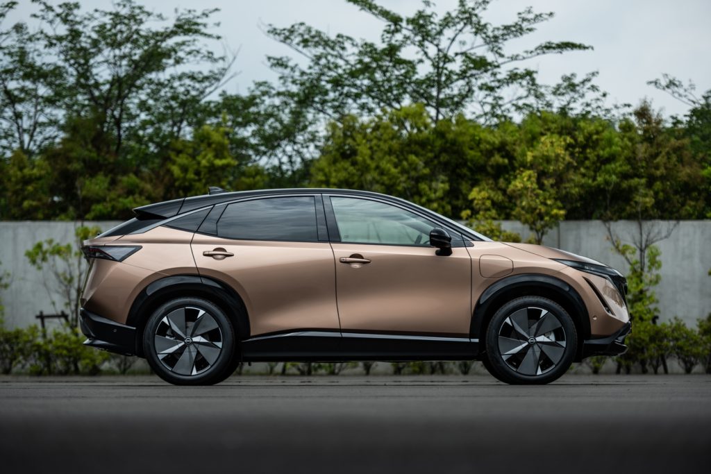 Nissan Ariya: il crossover coupé 100% elettrico per una nuova era