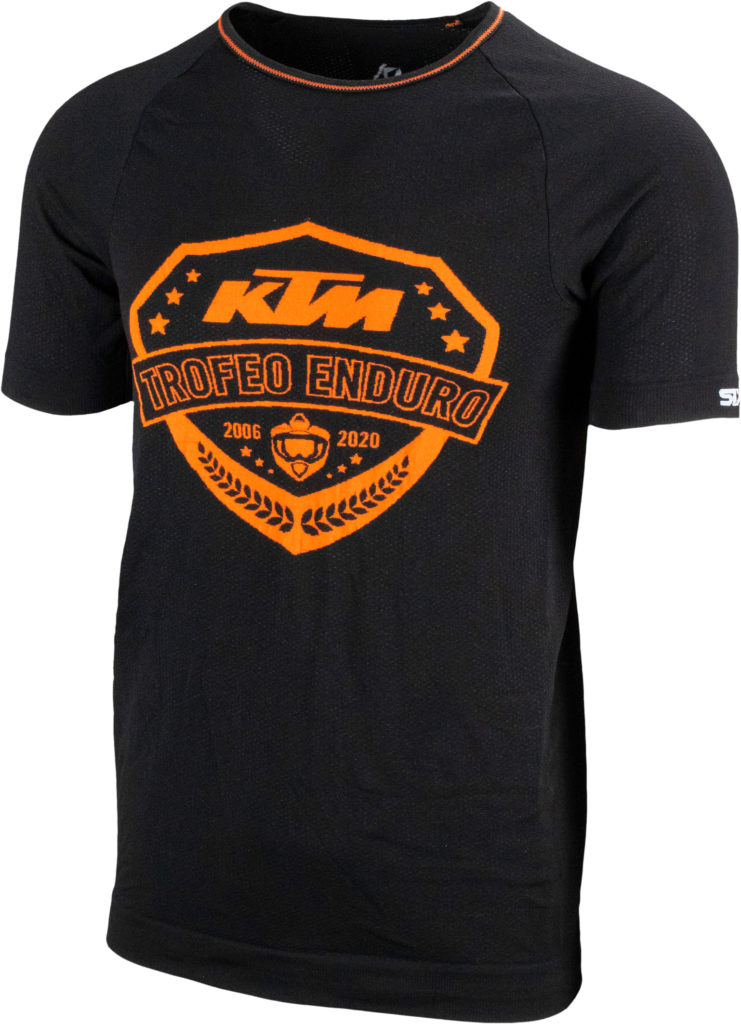 Per il Trofeo Enduro KTM 2020, SIXS crea la maglietta speciale TS1