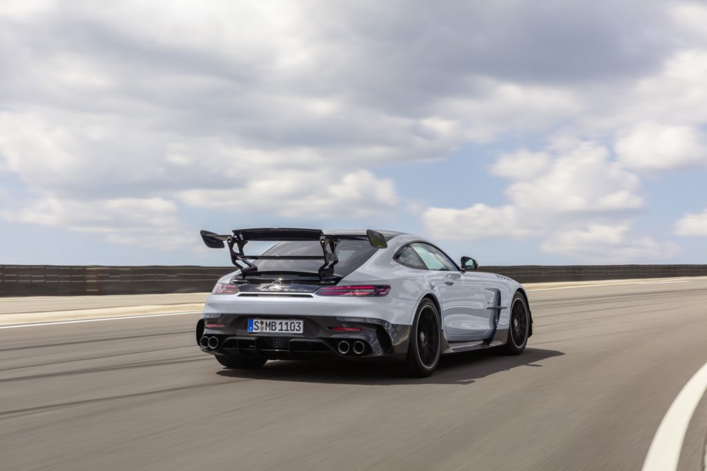 Mercedes-AMG GT Black Series nuova supercar pneumatici michelin