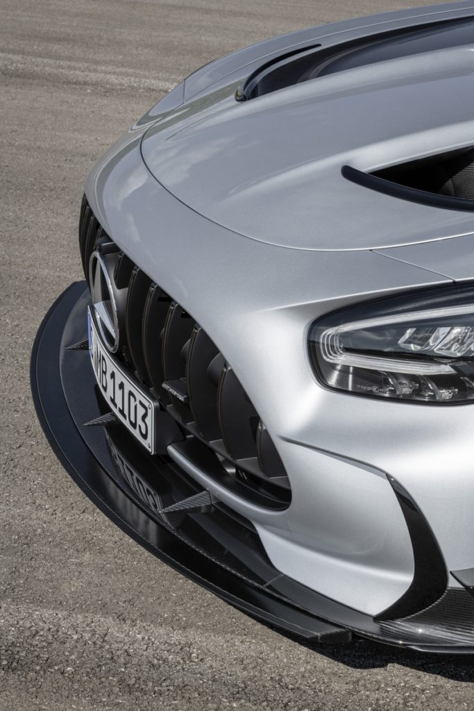 Mercedes-AMG GT Black Series nuova supercar pneumatici michelin