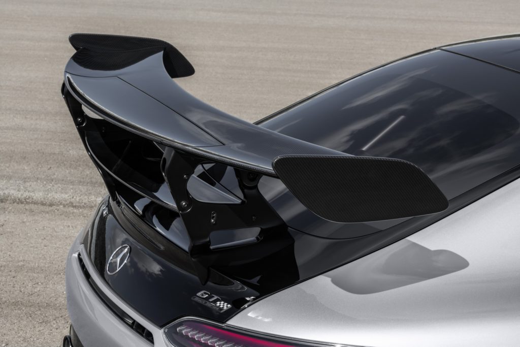 Mercedes-AMG GT Black Series nuova supercar pneumatici michelin