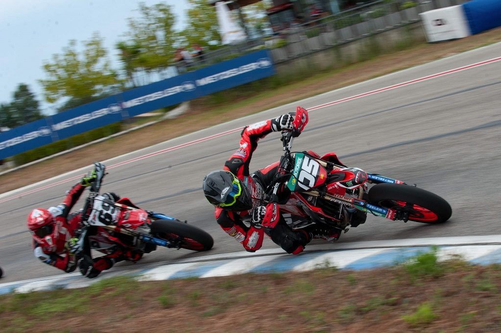 Metzeler Racetec SM supermoto