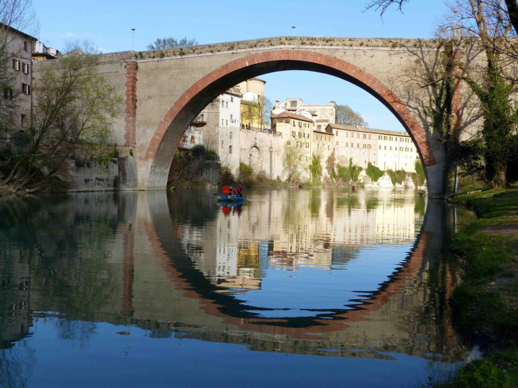 Itinerari in moto Marche mototurismo adventouring giro percorsi