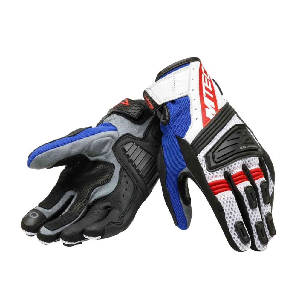 I guanti Wheelup, dei marchi MTech, My Ride, Alike, Stud75 e Zonzo