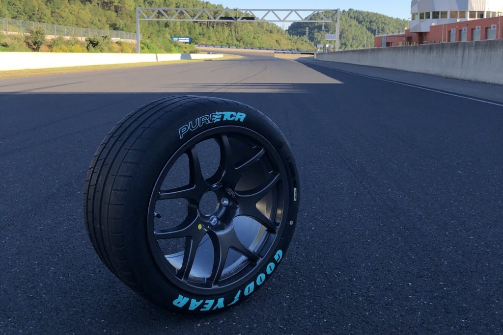 Goodyear gomme pneumatici Eagle F1 SuperSport Pure ETCR auto elettriche campionato turismo