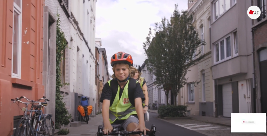 Caschi bici alla prova il prezzo non fa la differenza test caschi Test Caschi bici prezzo non fa la differenza altroconsumo