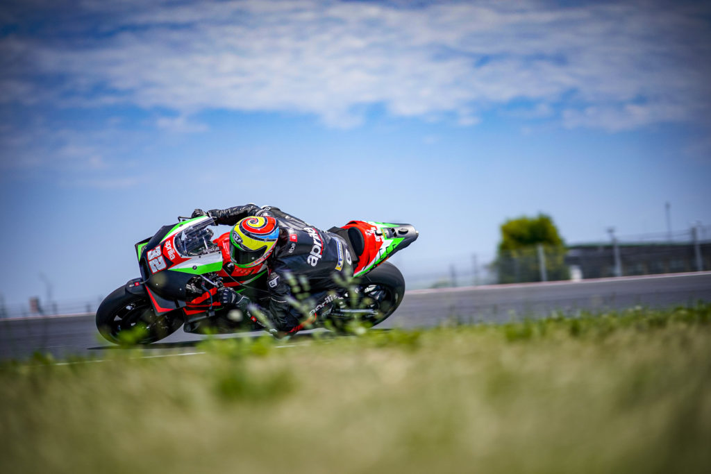Lorenzo Savadori esordisce in MotoGp con Aprilia: il campione italiano SBK sarà in sella alla Aprilia RS-GP fino alla fine del mondiale 2020