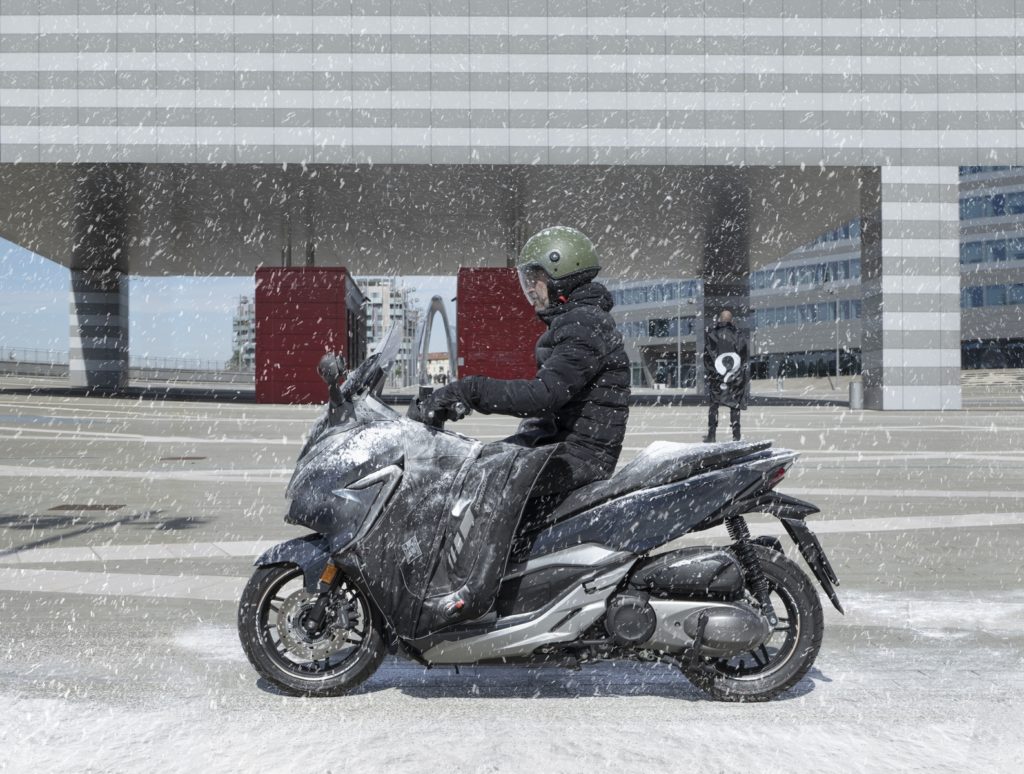 Termoscud Copertina gambe scooter Days coprigambe Tucano Urbano