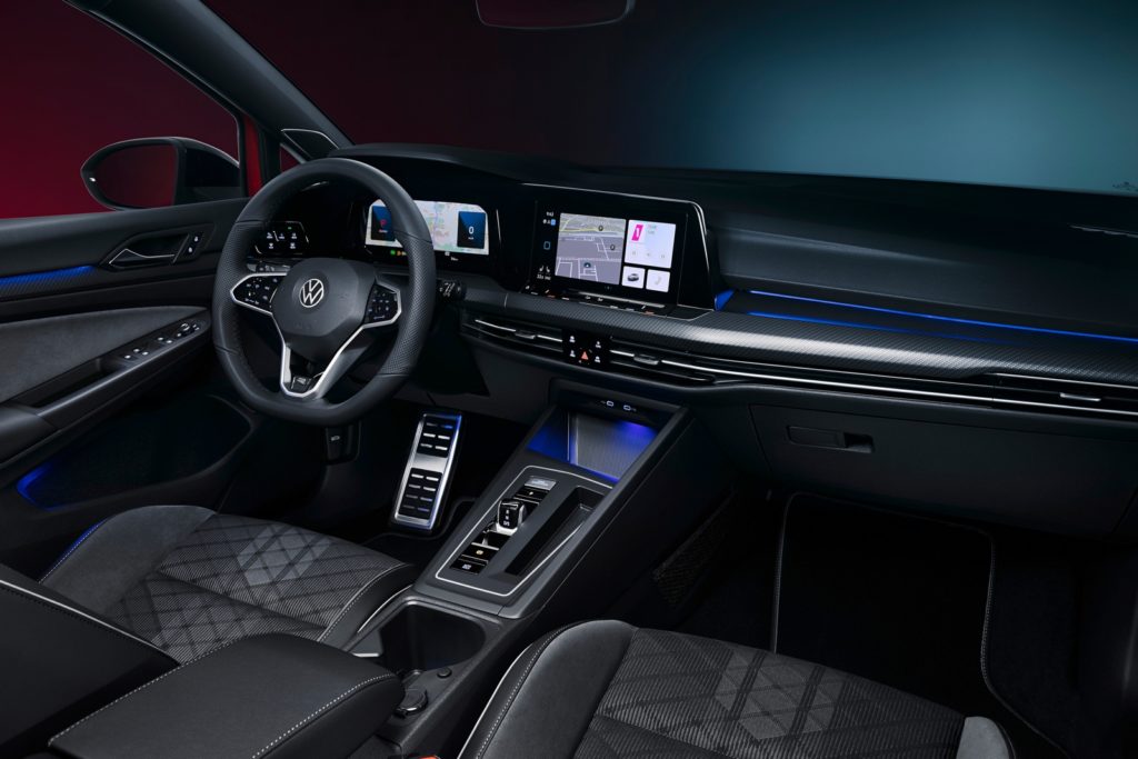 Golf 8 Variant ordini station wagon listino prezzi allestimenti Volkswagen