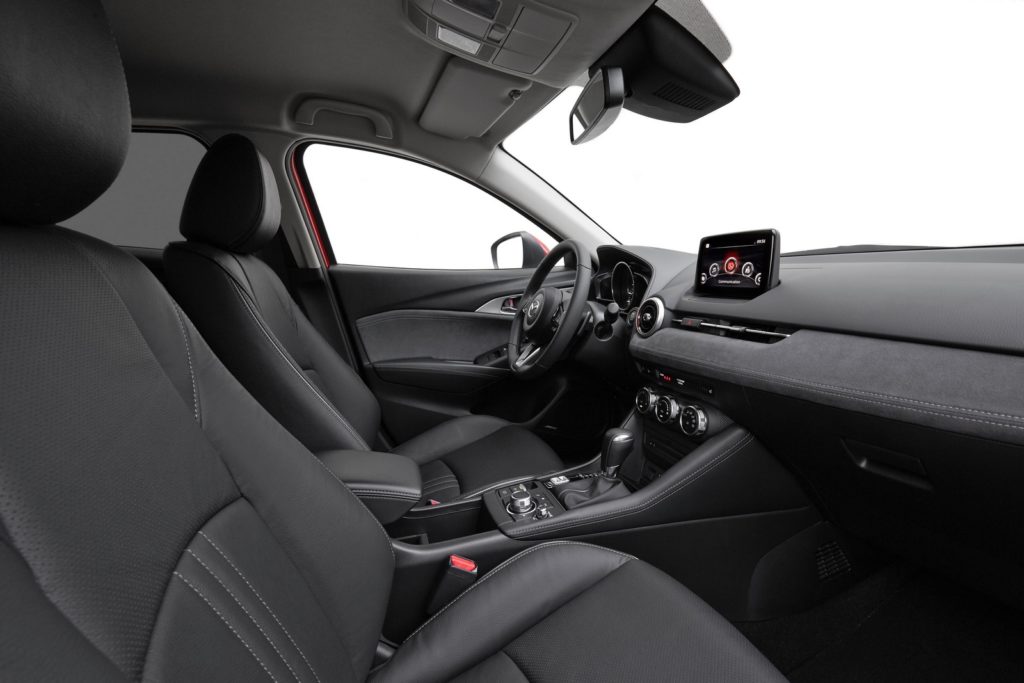 CX-3 2021 city crossover Mazda modello novità prezzo