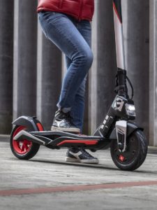 monopattino elettrico Aprilia eSR1 MT Distribution prezzo costo quanto