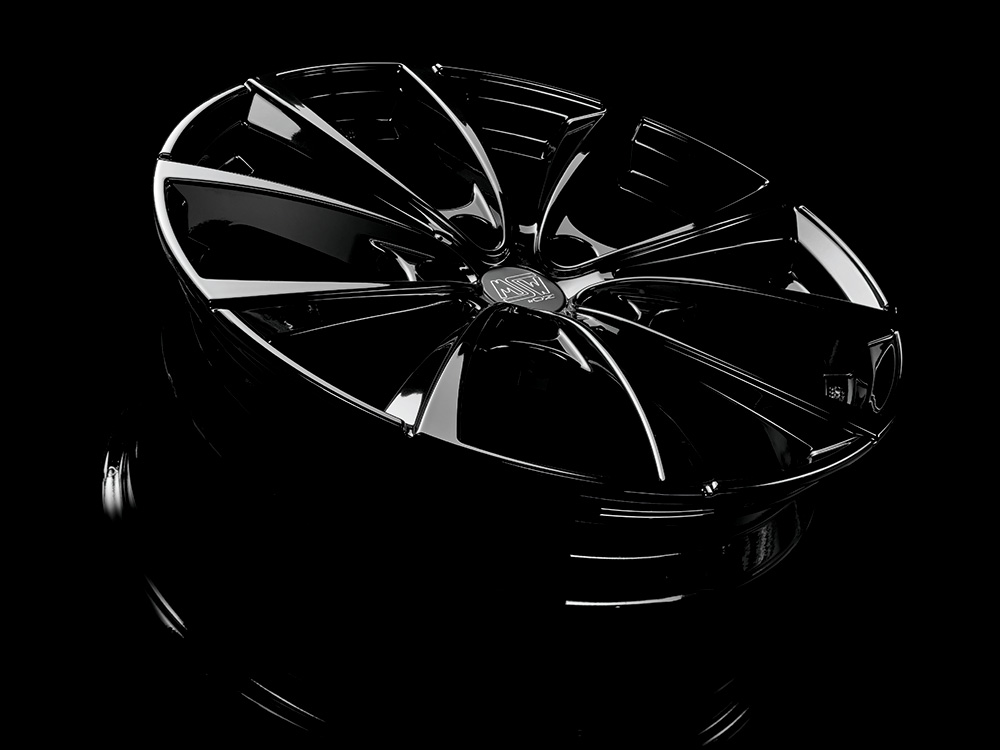 Ruote Tesla Model 3 MSW 27T oz cerchi aftermarket