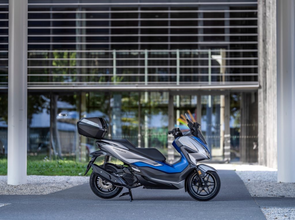 Forza 125 MY2021 Honda pneumatici gomme Michelin city Grip recensioni